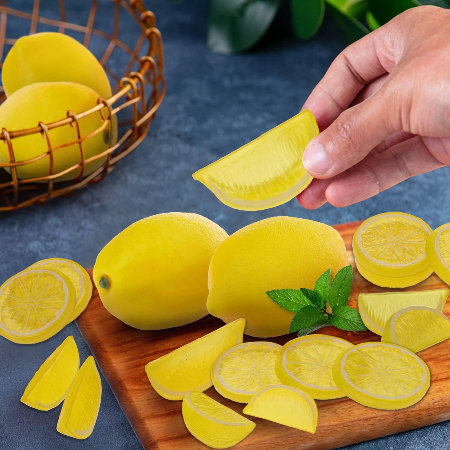 Woration 20 Pack Simulation Lemon & Slices Blocks Set, Artificial Plastic Lemon Slice Lifelike Fake Lemon Decor Fake Fruit for Wedding Photography Prop Party Display